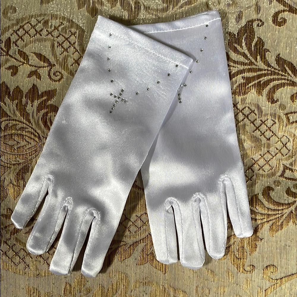Elegant White Satin Gloves with Rhinestone Detail